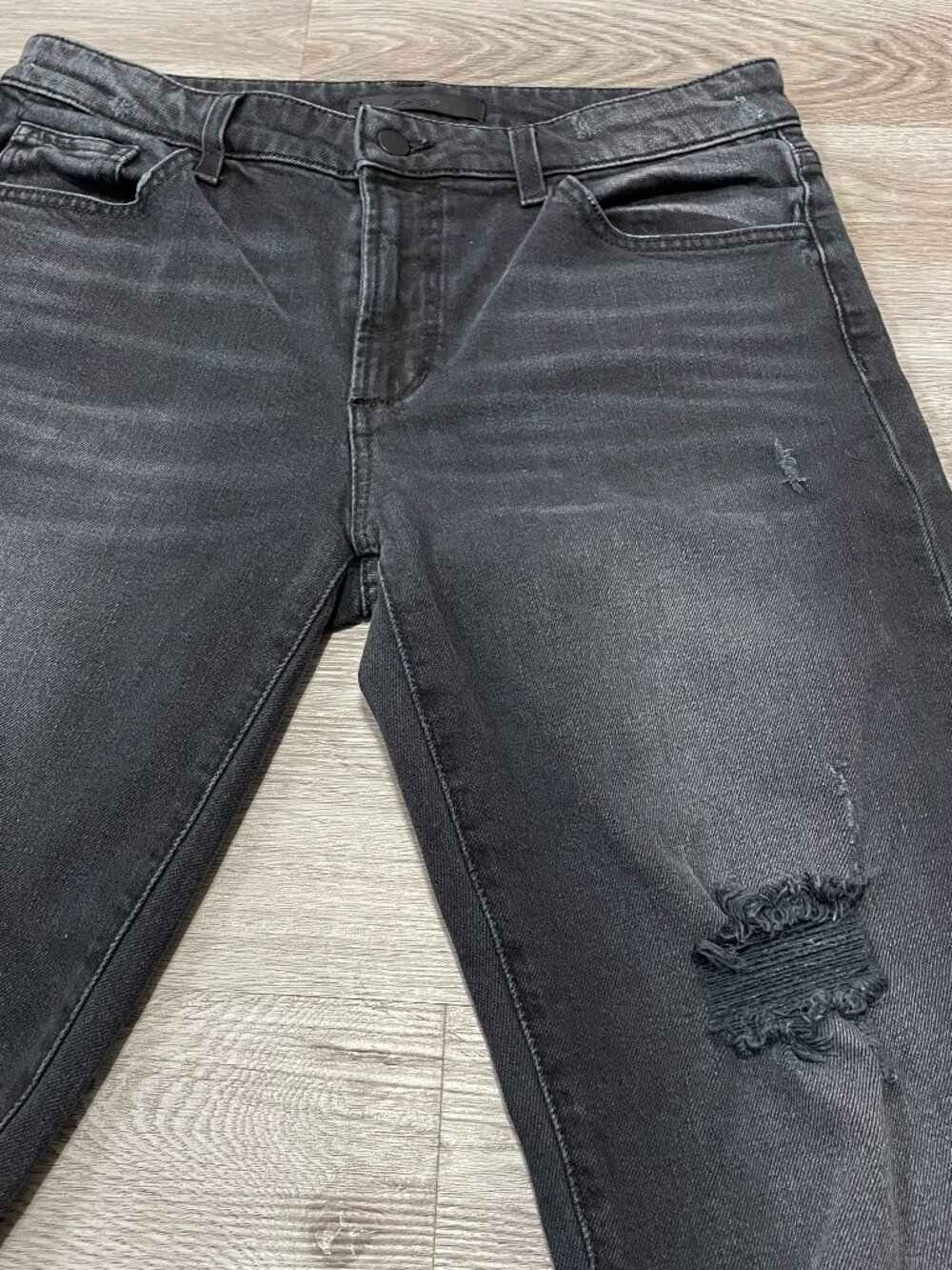 Slim Tomboy Crop Jeans W28